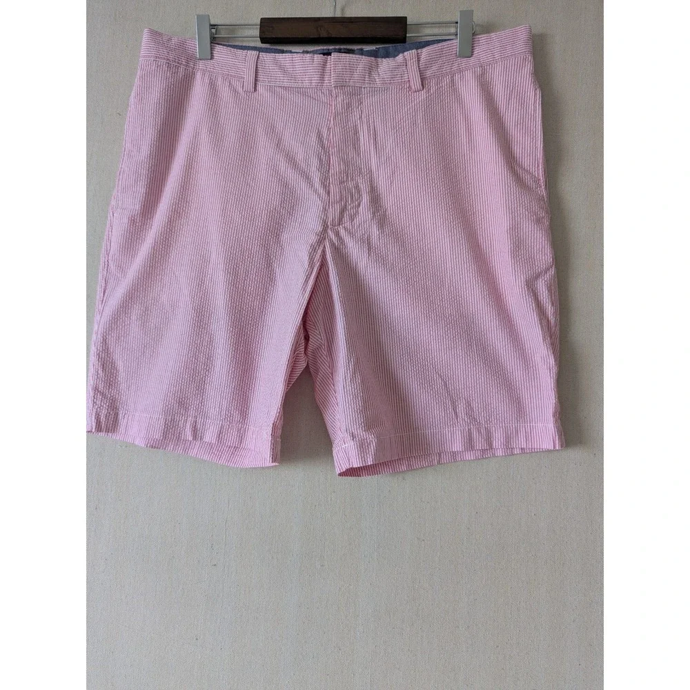 Banana Republic Aiden Club Short Mens 36 Pink Seersucker Striped Cotton Stretch